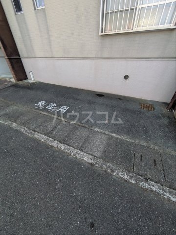 21/29 駐車場