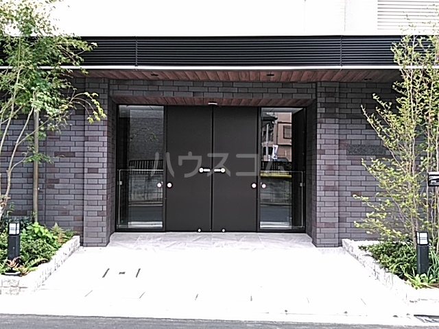 29/30 エントランス