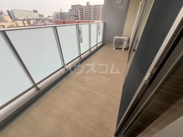 21/30 バルコニー