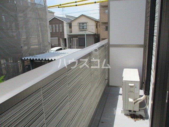 17/28 バルコニー