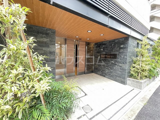 21/24 エントランス