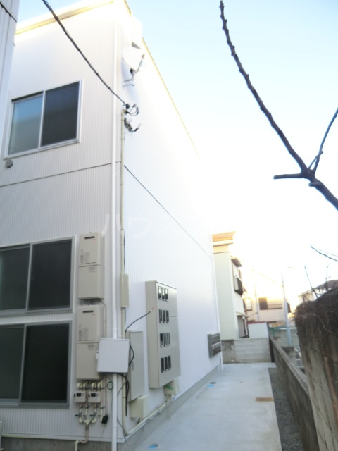 22/30 エントランス