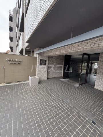 29/30 エントランス