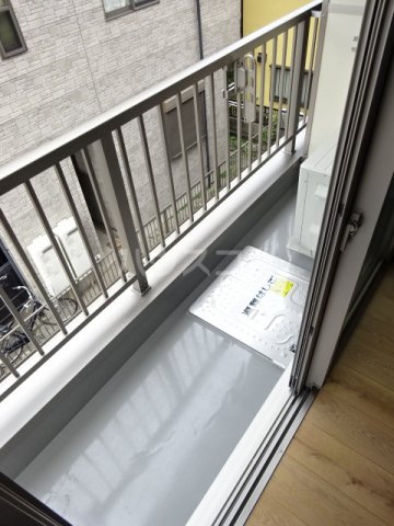 19/29 バルコニー