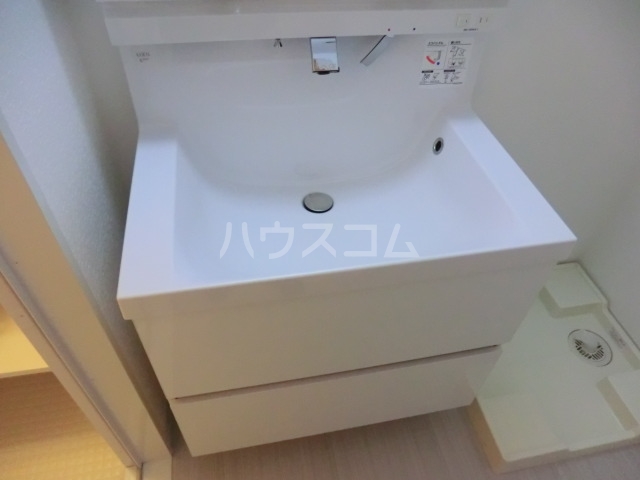 13/30 洗面