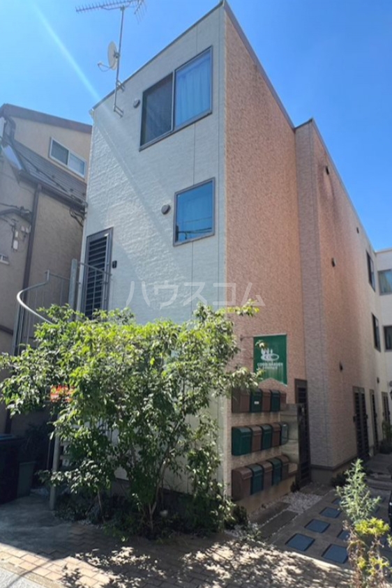 15/25 エントランス