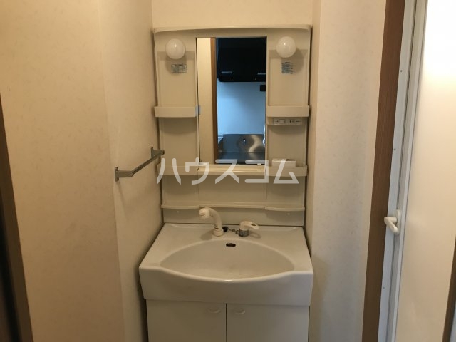 15/30 洗面