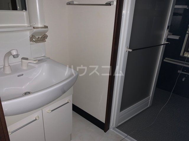 17/30 洗面