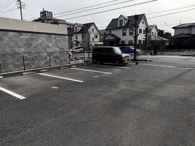 2/10 駐車場