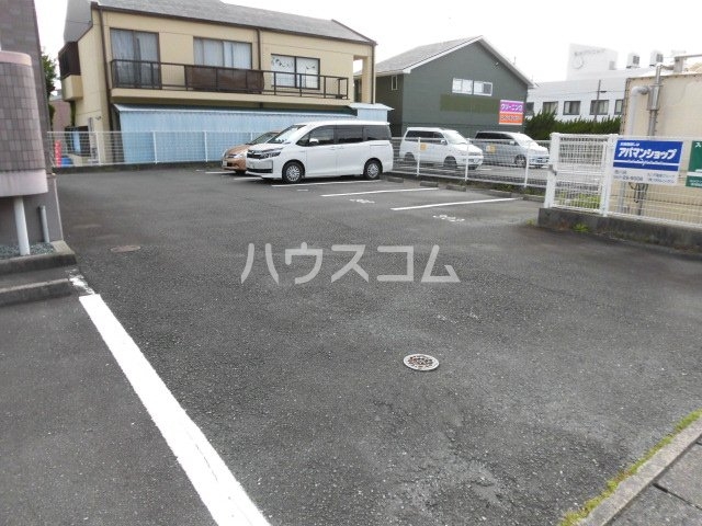 19/27 駐車場