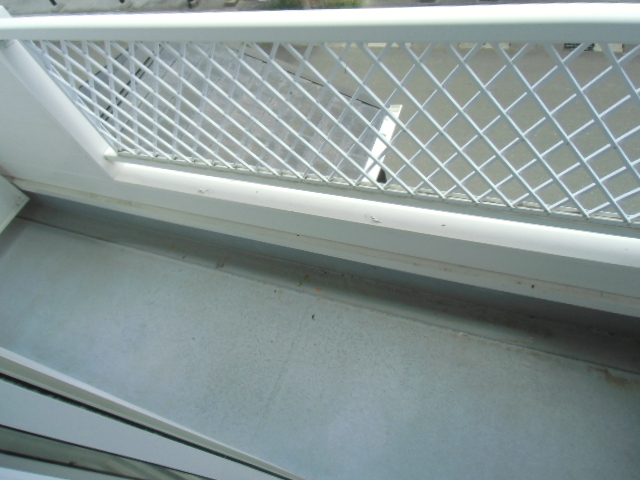 18/26 バルコニー