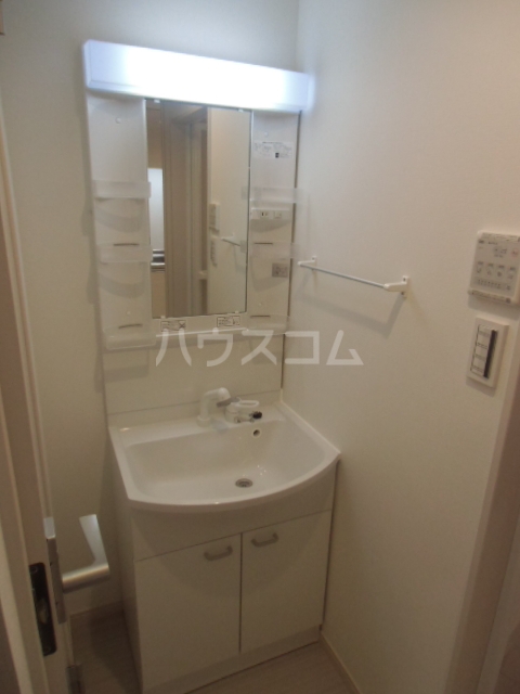 17/30 洗面