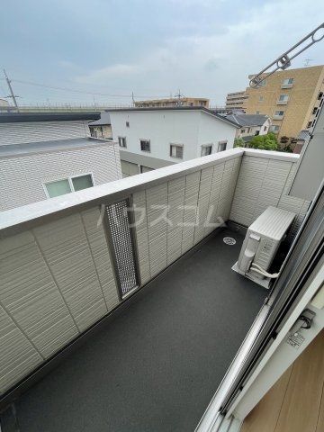 20/30 バルコニー