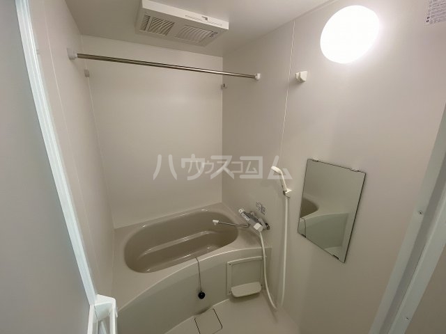 14/30 浴室