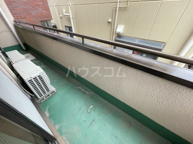 19/26 バルコニー