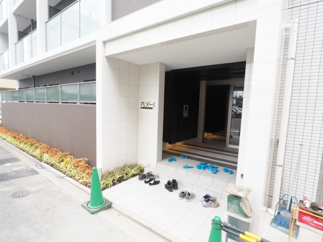 20/25 エントランス