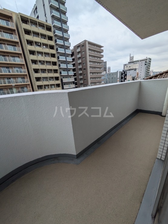 19/29 バルコニー