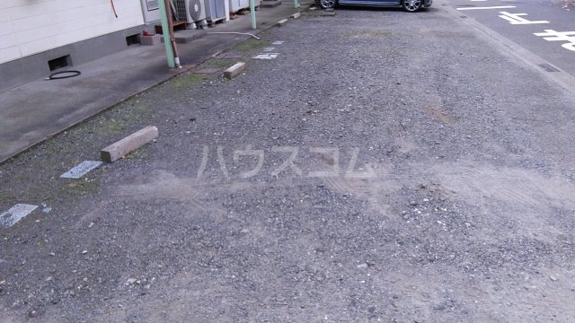 16/26 駐車場
