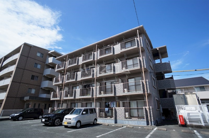 25/30 駐車場