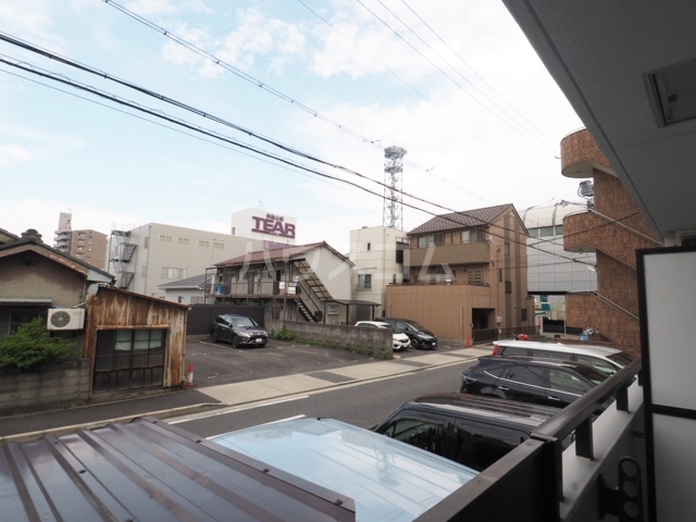 21/29 駐車場