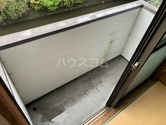 18/26 バルコニー