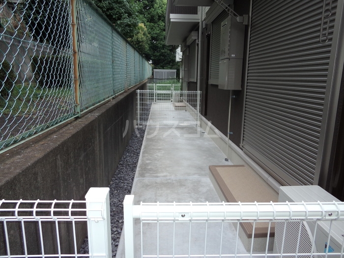 2/5 エントランス