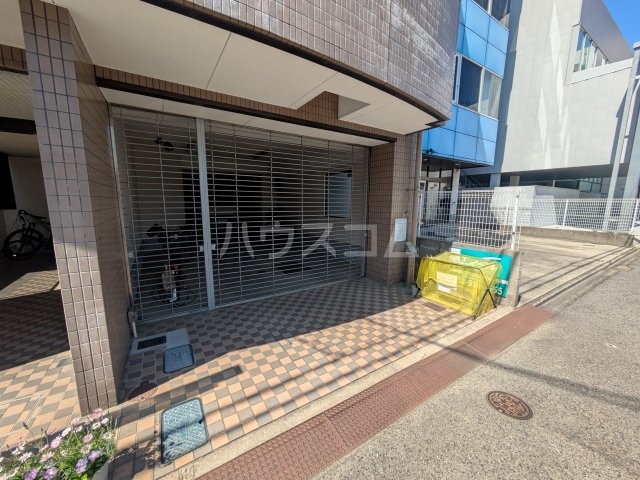 18/26 駐車場
