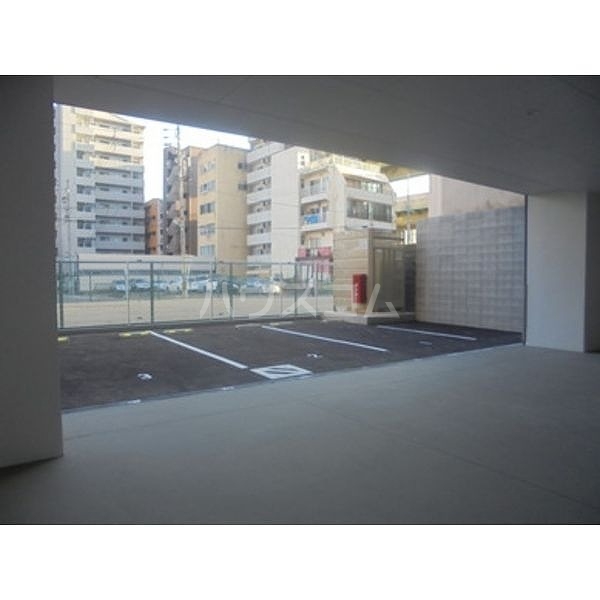 19/24 駐車場