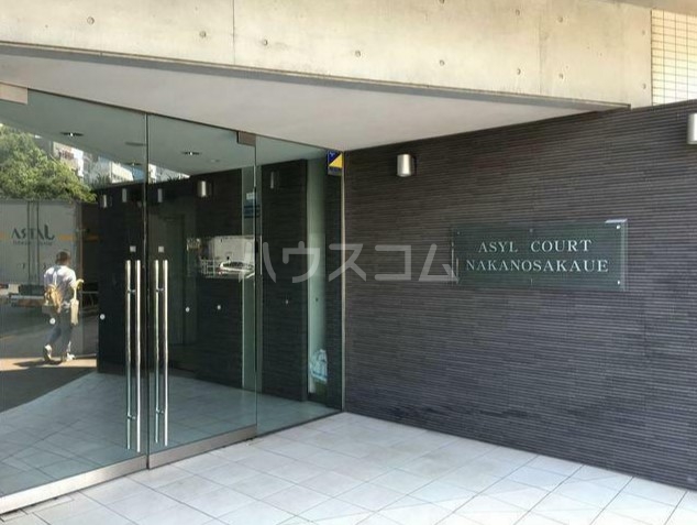 14/21 エントランス