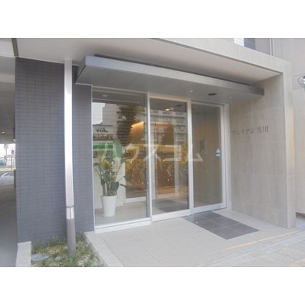 20/26 エントランス