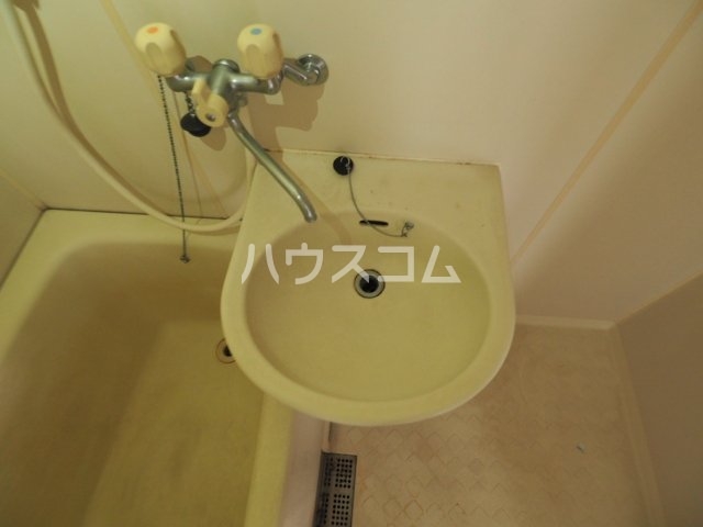 14/28 洗面