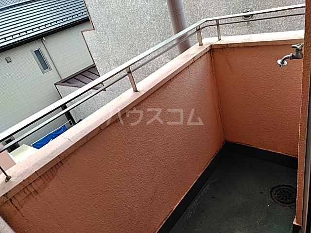 17/27 バルコニー