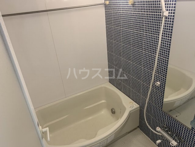 14/30 浴室
