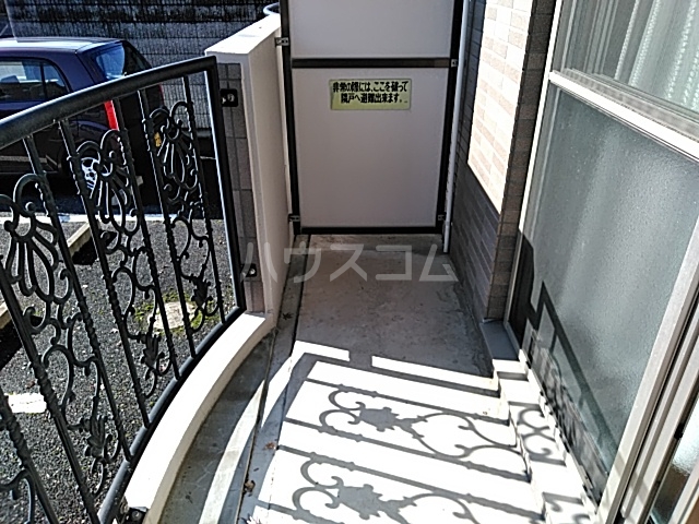 20/25 バルコニー