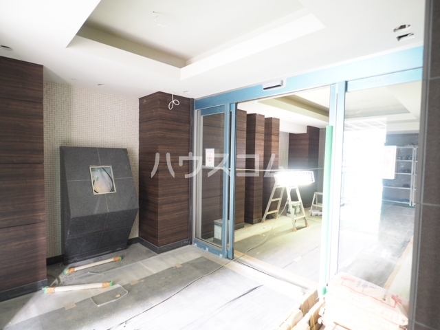 15/20 エントランス