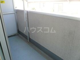 13/22 バルコニー