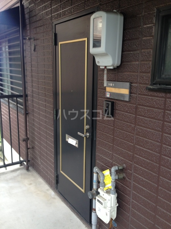 20/26 エントランス