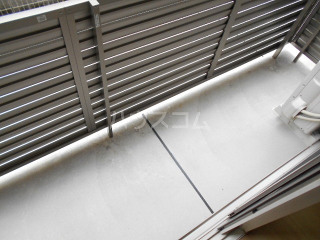 18/30 バルコニー