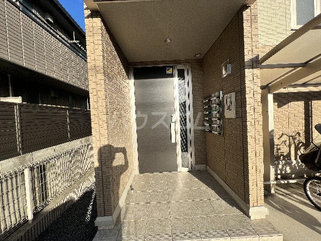 29/30 エントランス