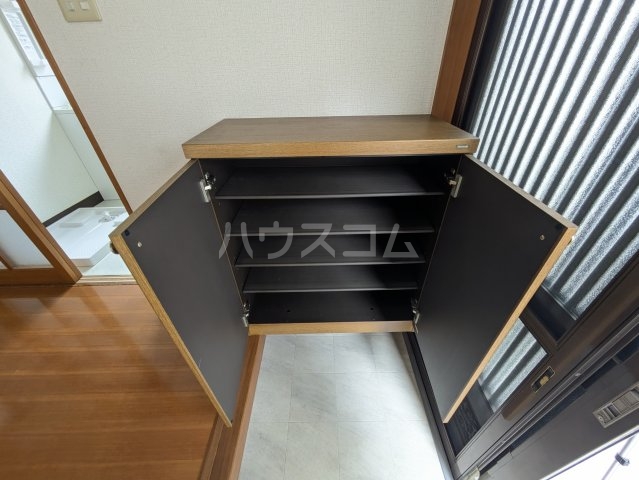 13/30 玄関