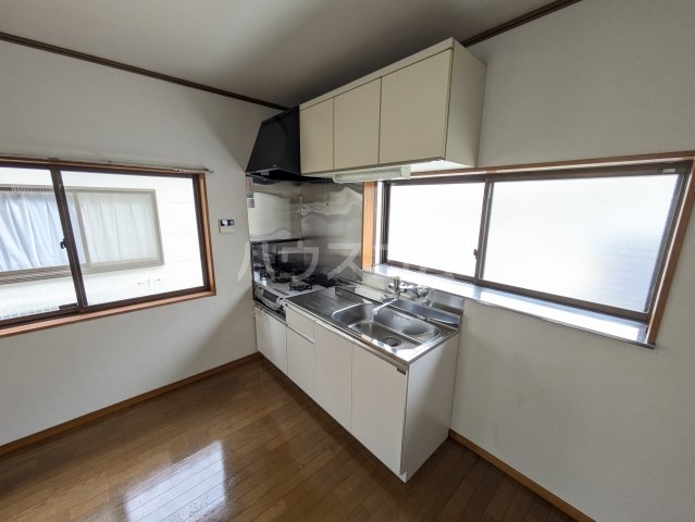 14/30 キッチン