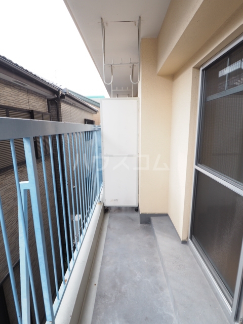 16/28 バルコニー