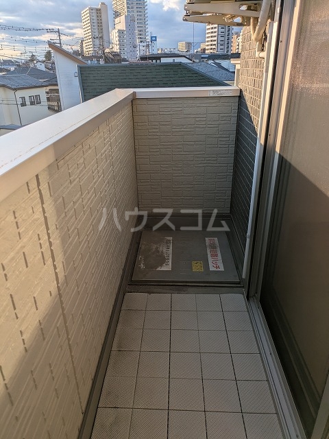 19/30 バルコニー