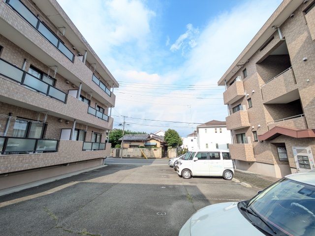 22/30 駐車場