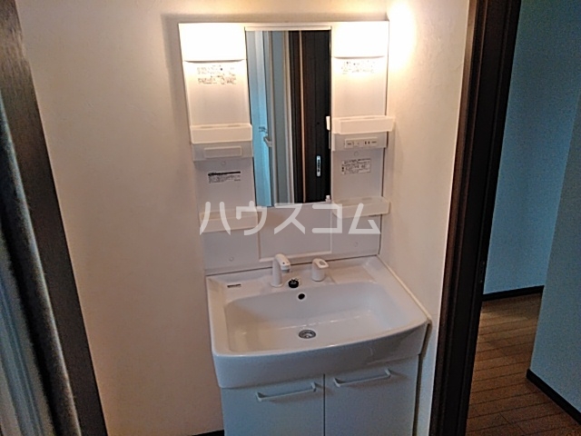 13/23 洗面
