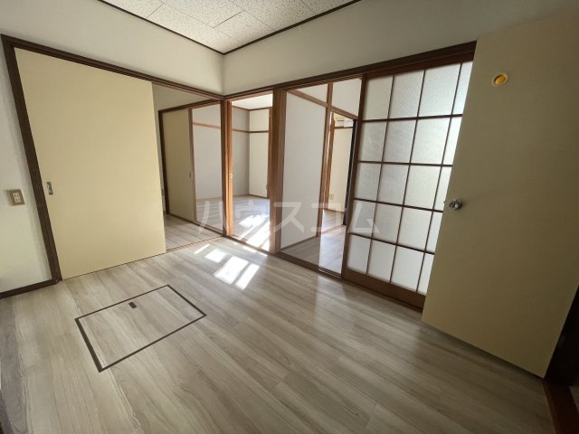 リビング/ダイニング