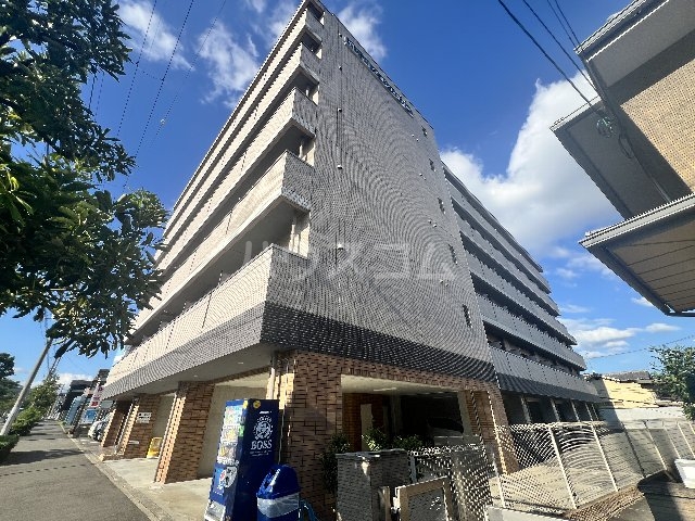 2/30 外観
