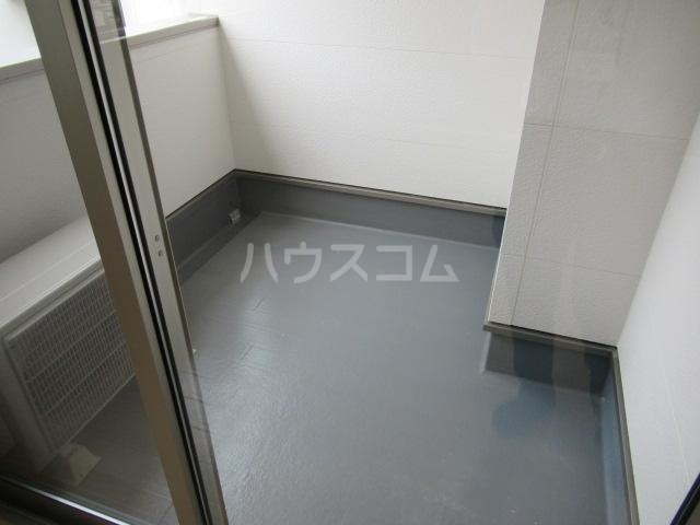 17/28 バルコニー