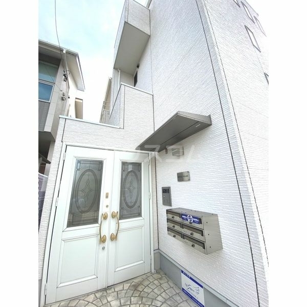 2/10 エントランス