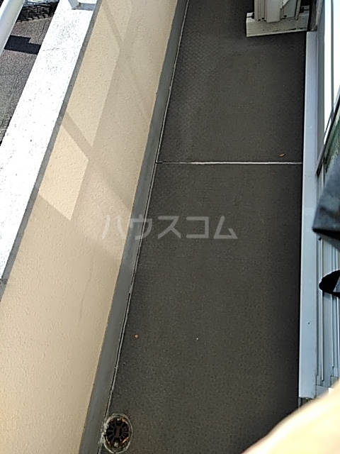 19/30 バルコニー